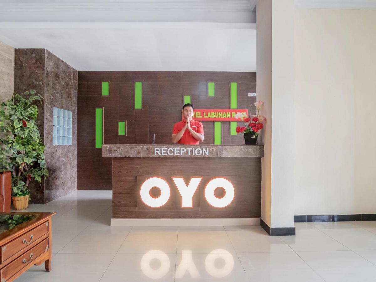 Oyo 741 Hotel Labuhan Raya Medan Extérieur photo